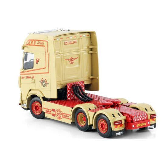 1:50 DAF LARS E. NIELSEN XG + 6X2 WSI DIECAST Model