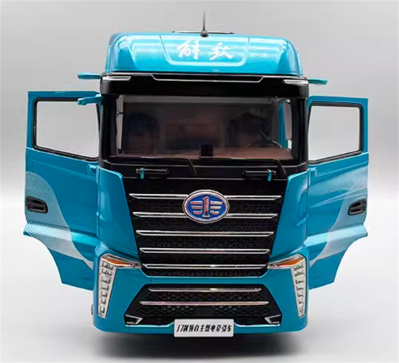 FAW J7 Lantu New Energy Tractor Truck 1:24 Truck Pre-built Model