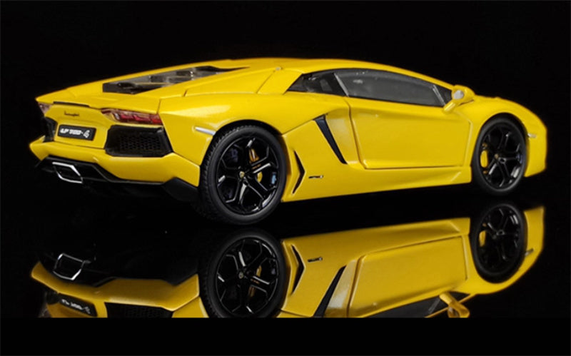 AUTOART Lamborghini Aventador LP700-4 GIALLO ORION 1:43 Car Pre-built Model view11