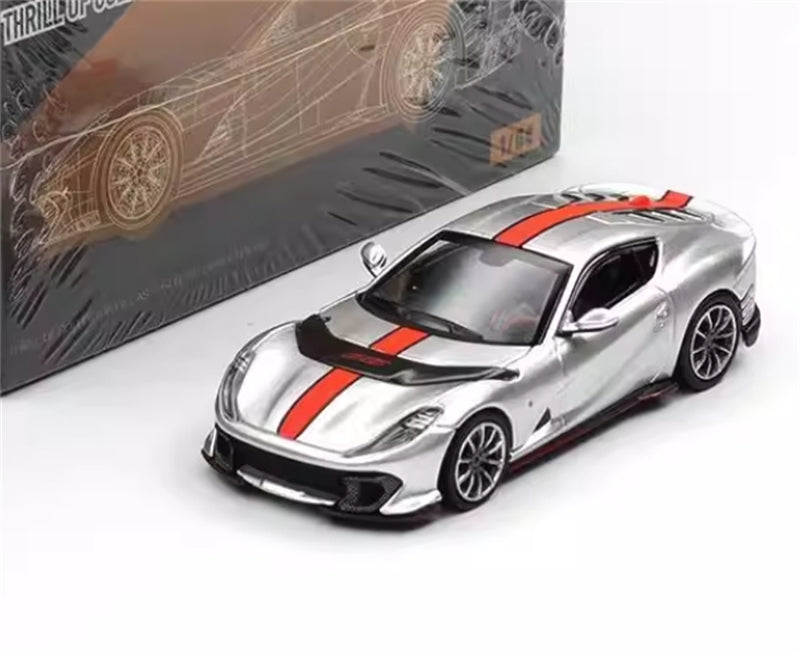 TOC Ferrari FE812C Coupe Sports ARGENTO NURBURGRING / FLUORESCENT RED 1:64 Car Pre-built Model