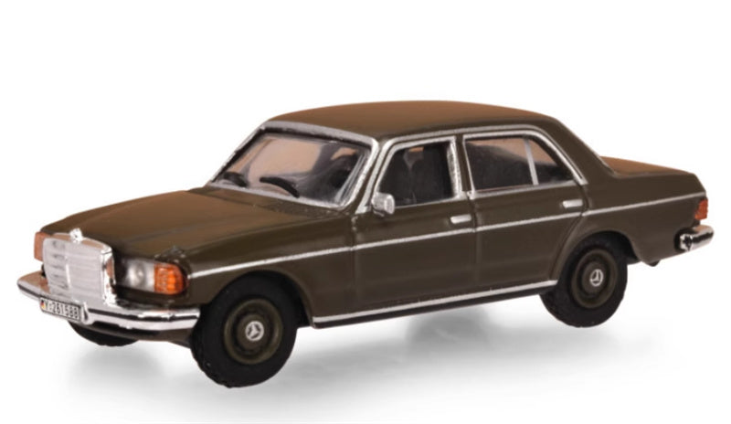 Schuco Mercedes Benz 230E 1:87 Car Pre-built Model