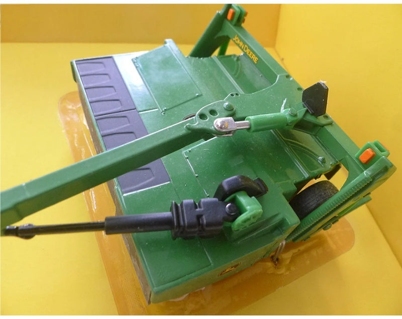 1:32 535 Rotary Moco ERTL Green DIECAST Model