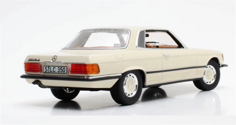 CULT Mercedes Benz C107 SLC 1973 White 1:18 Car Pre-built Model