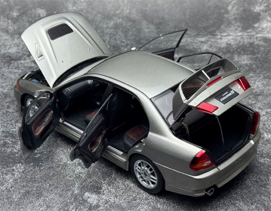 1:18 Mitsubishi Lancer Evolution IV Steel Silver Grey MOTORHELIX Limited Edition 499PCS ONLY DIECAST Model