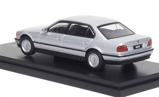 Almost Real BMW 750iL E38 Silver 1:64 Car Pre-built Airliner Model Display view2