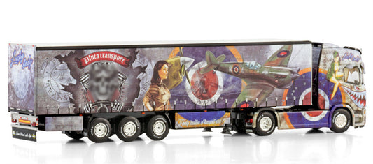 WSI SCANIA R HIGHLINE CR20H 4X2 CURTAINSIDE TRAILER - 3 AXLE PLUTA transport 1:50 Model