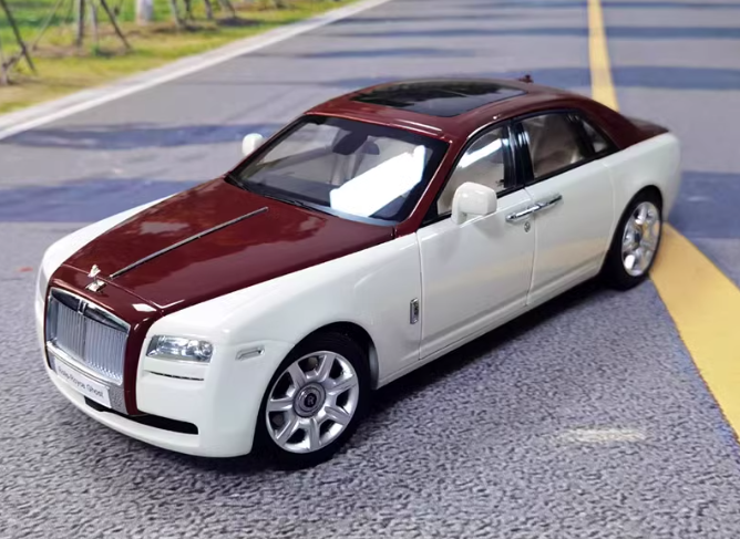 kyosho Rolls Royce RR ghost White and red cap style 1:18car Pre-a Model
