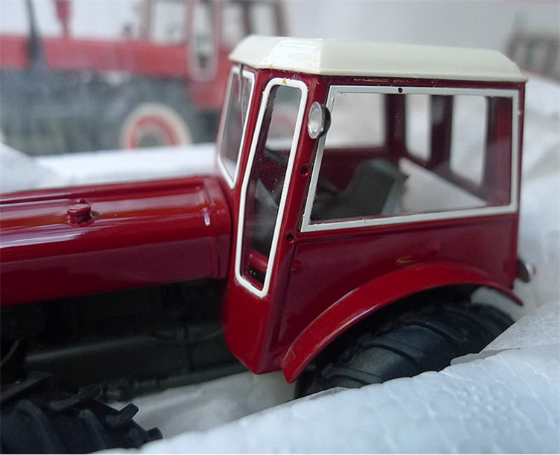 SCHUCO Steyr 1300 tractor wine red 1:32 Truck Pre-built Model