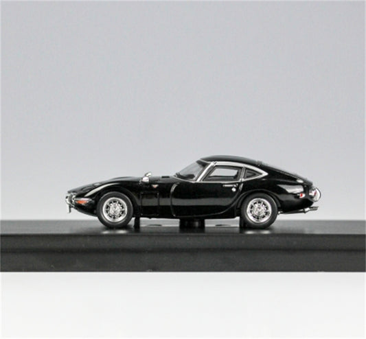 LCD-MODELS TOYOTA 2000GT Black Vintage Car 1:64 car Pre-built Model view2
