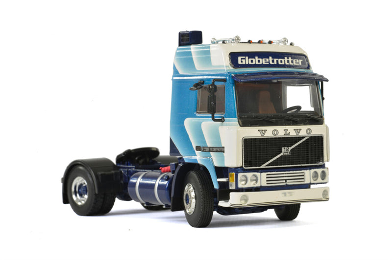 WSI VOLVO F12 4x2 Premium Globetrotter 1:50 Truck Pre-built Model