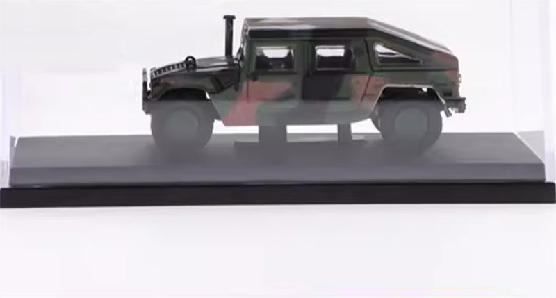 MASTER Hummer H1 off-road vehicle Military version camouflage 1:64 Tank Pre-built Airliner Model Display view5
