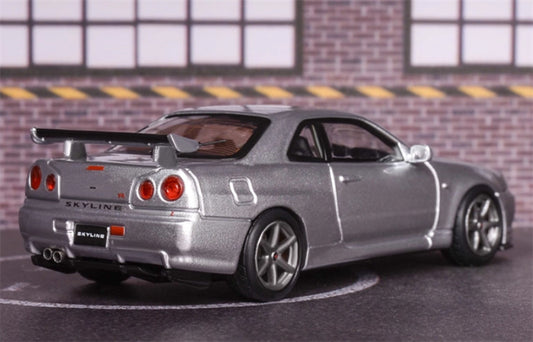 MOTORHELIX Nissan Skyline GT-R R34 V-spec II Silver - Silver Wheel Limited Edition 799PCS ONLY 1:64 Car Pre-built Model view2