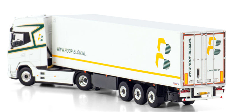 WSI DAF XG+ 4X2 REEFER TRAILER - 3 AXLE De Hoop & Blom 1:50 Truck Pre-built Model