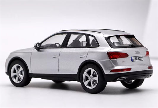 1:43 Audi Q5 SUV 2016 Silver Audi DIECAST Car Model