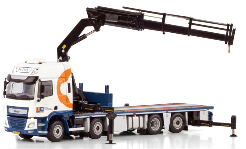 WSI DAF CF SPACE CAB MY2017 RIGED FLAT BED TRUCK WITH PALFINGER PK 65002 SH + JIB 8X2 TAG AXLE De Jong 1:50 Model