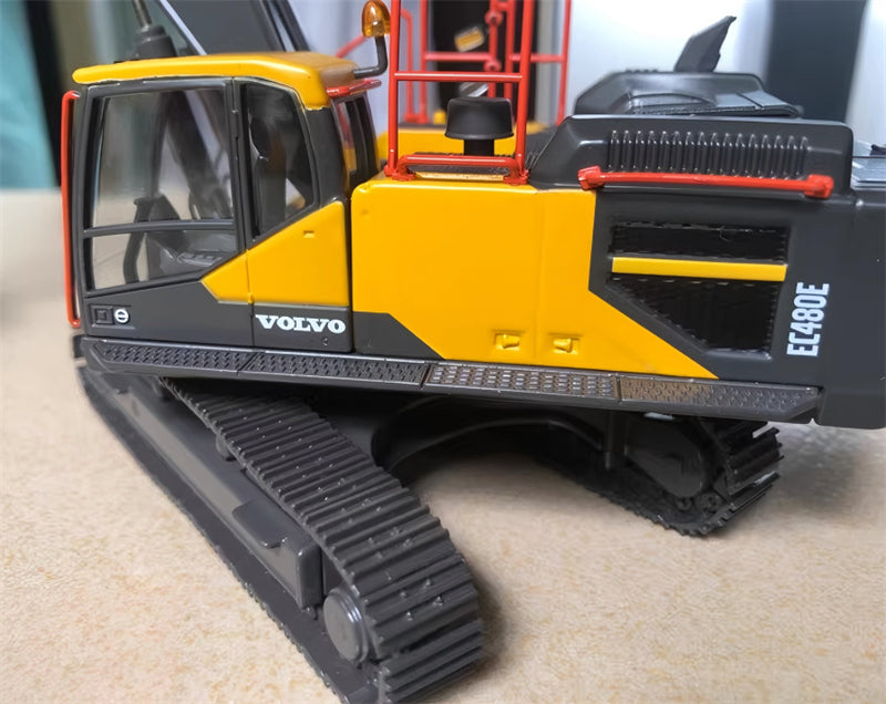 1:50 VOLVO EC480E MOTORART Collector Edition DIECAST Model