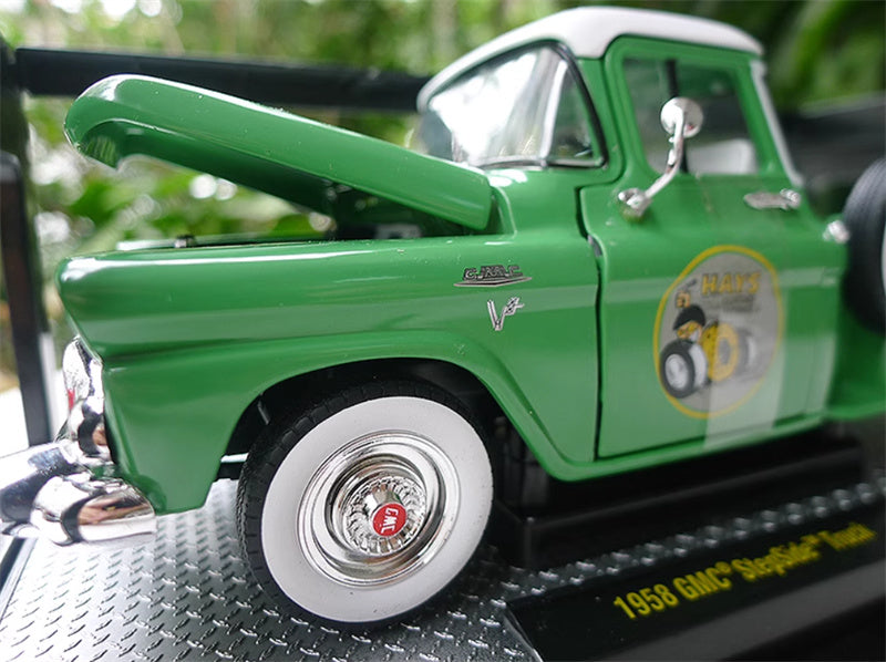 M2 Machines 1958 GMC StepSide Truck R70 Hays green 1:24 Truck Pre-assembled Model Display