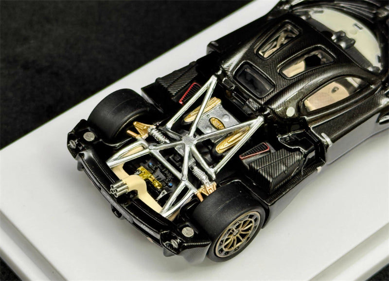 CM Model Pagani Utopia All Carbon Black 1:64 Car Pre-built Model view9