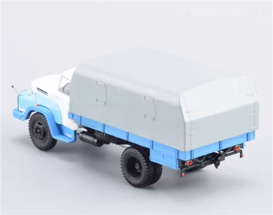 StartScaleModels Hungary Csepel D-450 medium-sized flatbed truck 1:43 Truck Pre-built Airliner Model Display view2