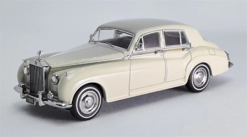 GFCC 1955 Rolls Royce Silver Cloud classic car White LHD 1:64 car Pre-built Model view6