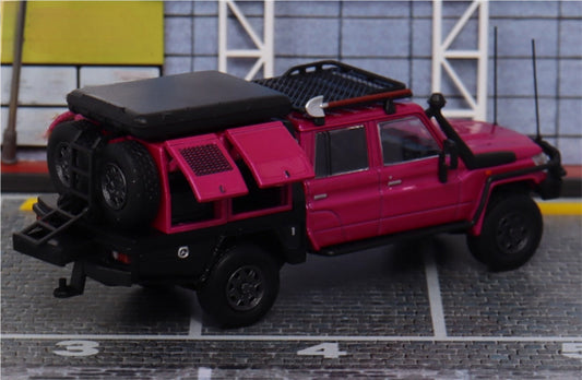 Autobots Models Toyota Land Cruiser LC79 Pickup Camping Vehicle Pink Double Row 1:64 Truck Pre-built Model view2