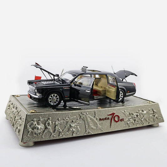 Century Dragon 70th Anniversary Hongqi Review Car 2015 Review Soldier Platform Edition 1:18 DIECAST CAR