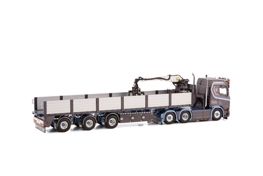 WSI SCANIA R NORMAL CR20N 6X2 TAG AXLE BRICK TRAILER - 3 AXLE EDWIN SALARI 1:50 Truck Pre-built Model