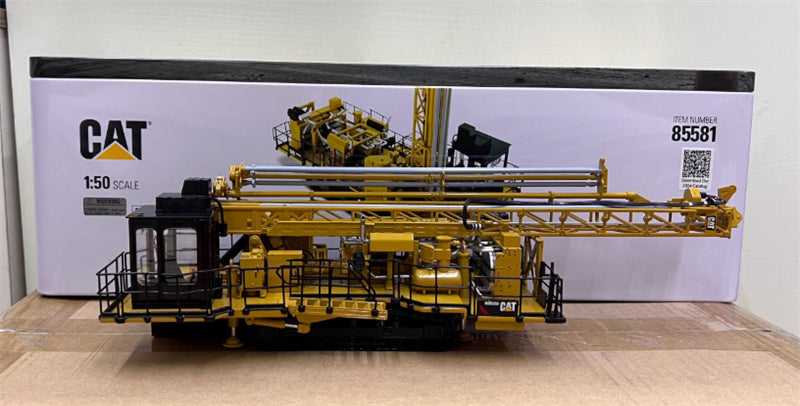 CATERPILLAR MD6250 ROTARY BLASTHOLE DRILL 1:50 Truck Pre-built Model