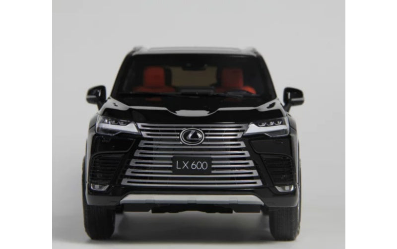 1:18 Lexus LX600 Black LCD MODELS DIECAST Truck Model