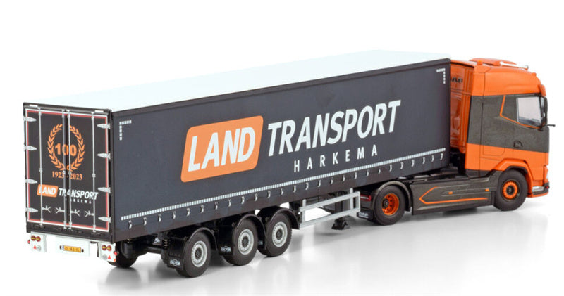 WSI DAF XG 4X2 CURTAINSIDE Land Harkema 1:50 Model