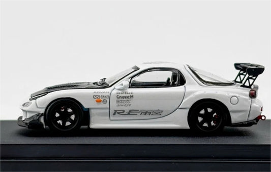 1:64 Mazda RX-7 RE Amemiya White Master DIECAST Model