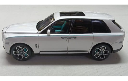 1:18 Cullinan Rolls-Royce BB wheel Limited Edition 200PCS ONLY White blue double waistline Diecast Model view2