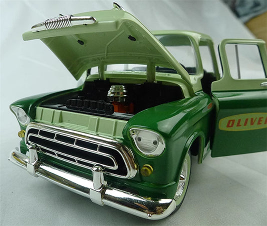 SpecCast 1957 Chevy Stepside Pickup Oliver green 1:25 Truck Pre-built Model