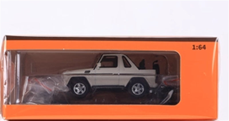 GCD Mercedes benz G500 two-door short-wheelbase convertible off-road with roof with 4 tires white LHD 1:64 Car Pre-built Model view8