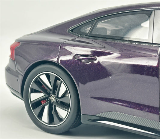 GT Spirit Audi RS E-TRON GT VELVET VIOLET Limited Edition 1:18 Car Pre-built Model view2