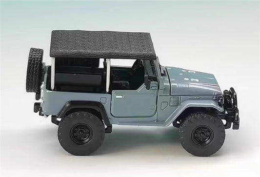 Rhino Model Toyota FJ40 Land Cruiser J40/LC40 grey 1:64 Truck Pre-built Model view2