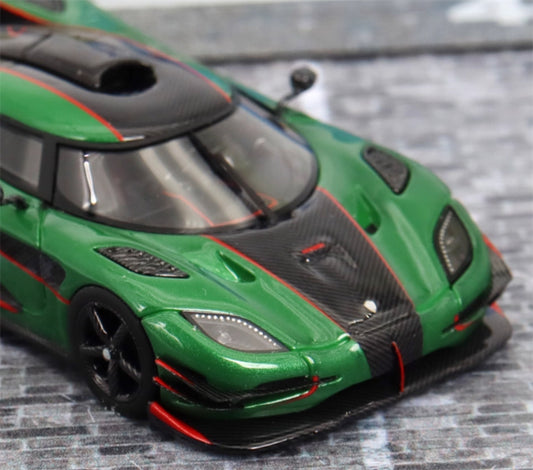 VMB Koenigsegg one 1 Supercar Green Limited Edition 399PCS ONLY 1:64 Car Pre-built Model view2