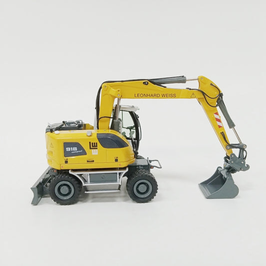 NZG Liebherr A918 Compact LEONHARD Wheeled Excavator 1:50 Truck Pre-built Model