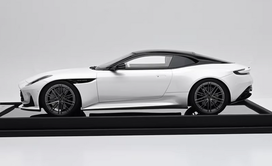 1:18 Aston Martin DB12 Moonlight White MOTORHELIX Coupe LTD 99PCS ONLY Resin car Model