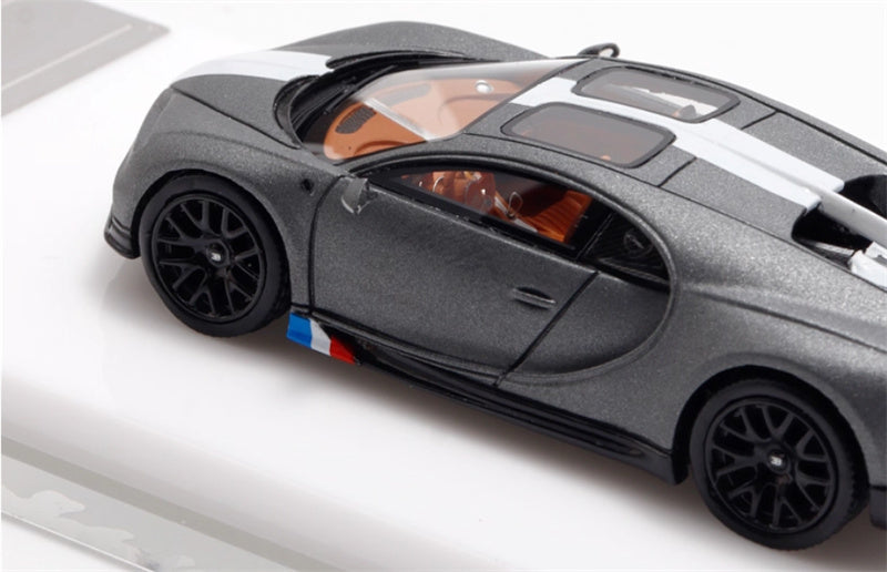 ScaleMini Bugatti Chiron Supercar Grey - white stripes Limited Edition 1:64 Car Pre-built Model view9