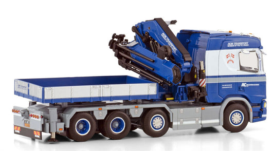 WSI SCANIA R NORMAL CR20N 8X2 TAG AXLE FASSI 1100 + BALLAST BOX AC Mejerimaskiner ACM Transport 1:50 Model