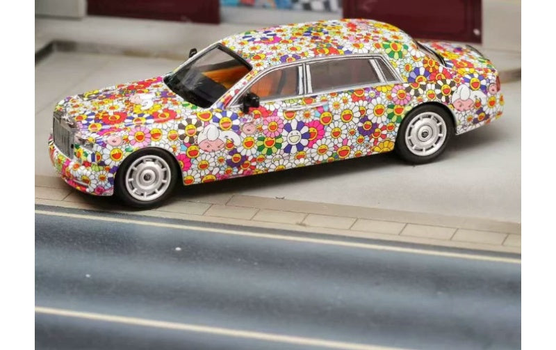 1:64 ROLLS-ROYCE Phantom VII sunflower SW DIECAST Model