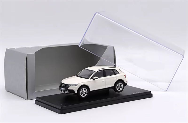 1:43 Audi Q5 SUV 2016 White Audi DIECAST Car Model