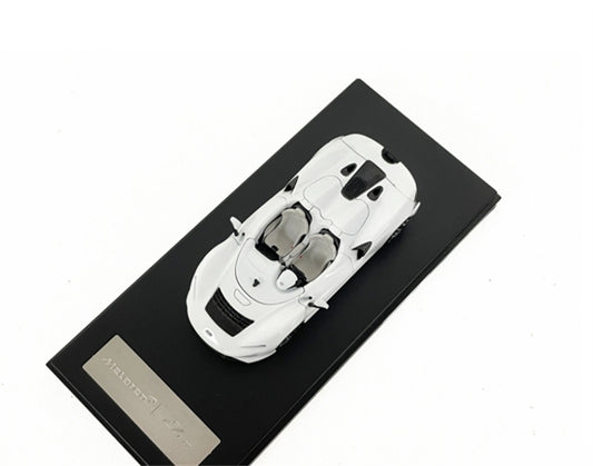 LCD-MODELS McLaren ELVA LIGHT White Open Top Super Car 1:64 car Pre-built Model view2