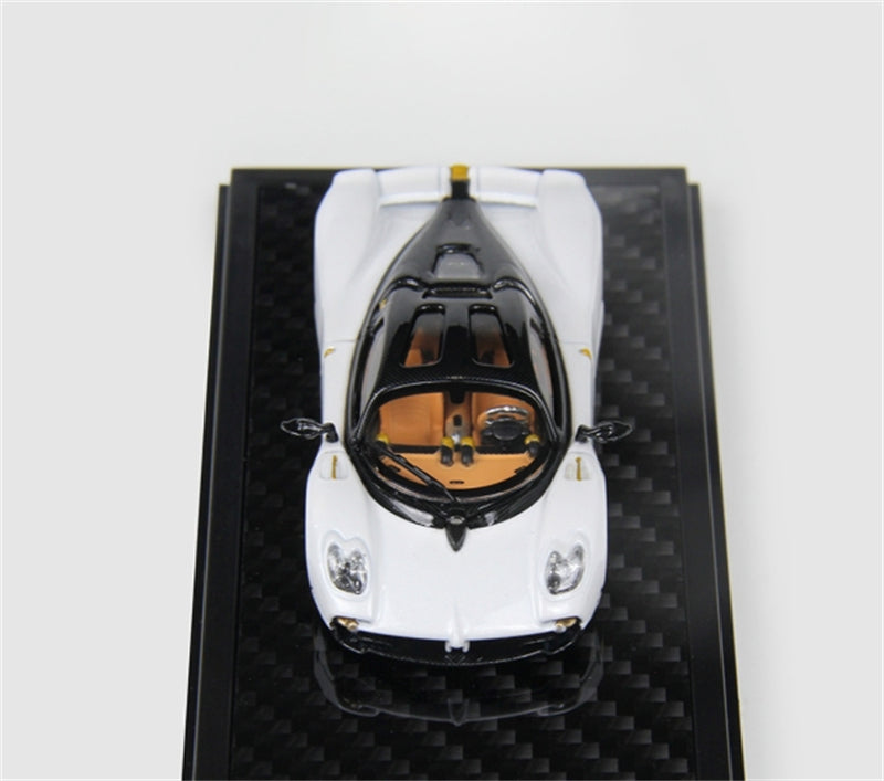LCD-MODELS Pagani Utopia Super Cars Coupe white 1:64 car Pre-built Model view8