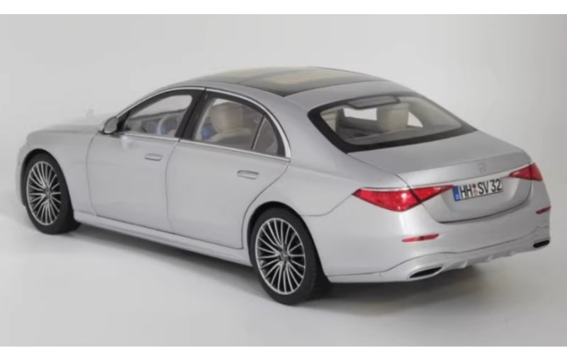 1:18 Mercedes-Benz S450 W222 Norev Diecast Model view7