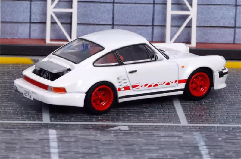 Master Porsche 911 930 Turbo Black Bird White Red Wheel 1:64 Car Pre-built Airliner Model Display view5