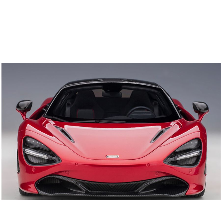 AUTOART McLaren 720S Red 1:18 DIECAST Truck Lorry