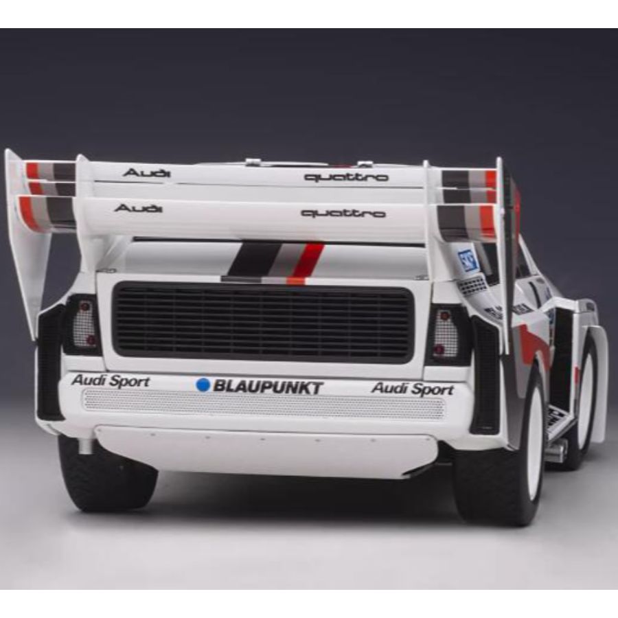 AUTOART Audi Sport Quattro S1 Pikes Peak 1987 #1 1:18 DIECAST Truck