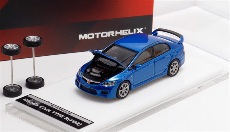 MOTORHELIX The hood can be opened, and a hubcap is included. 1:64 car Pre-built Model view7